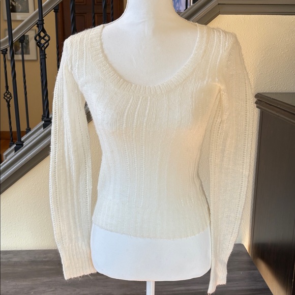 American Eagle Outfitters Women's White Knit Sweater Size Small - Picture 1 of 9